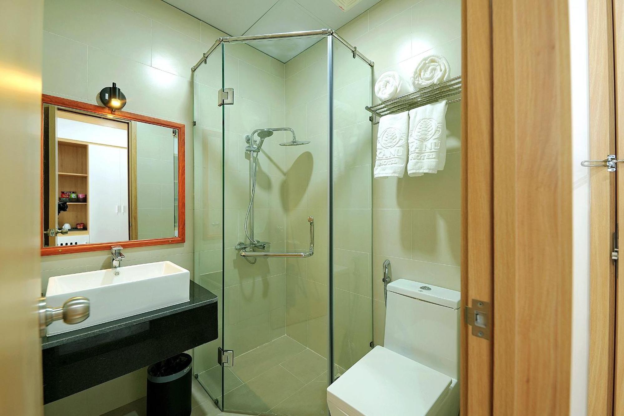 Khach San Xa Nu Hotell Tỉnh Kontum Eksteriør bilde