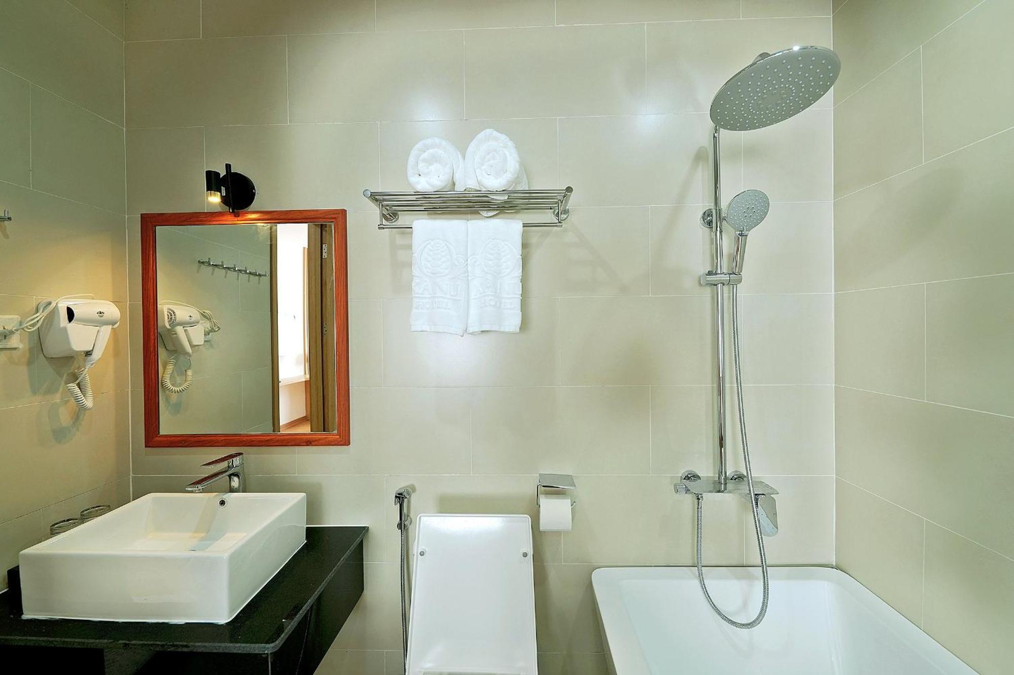 Khach San Xa Nu Hotell Tỉnh Kontum Eksteriør bilde