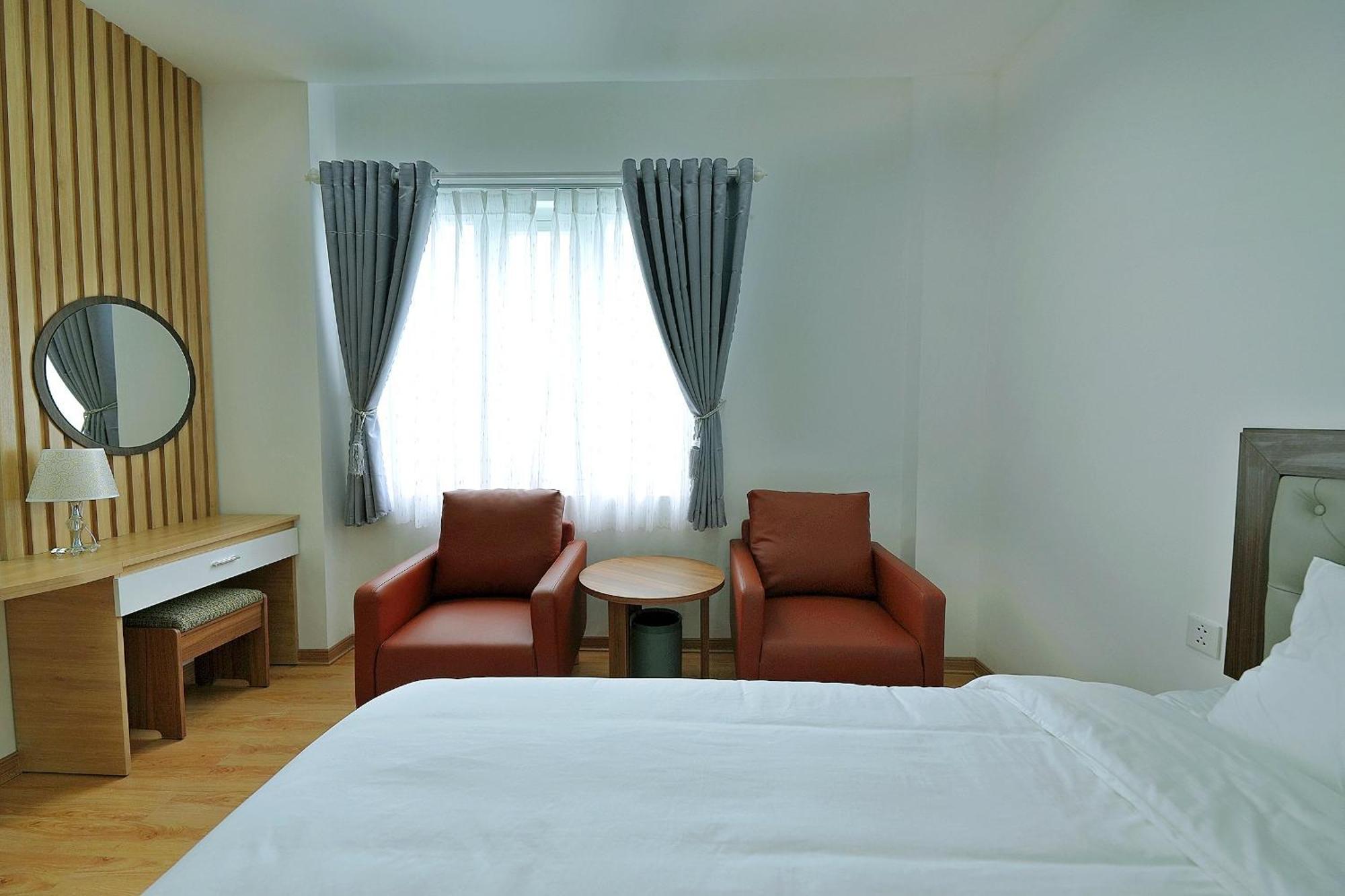 Khach San Xa Nu Hotell Tỉnh Kontum Eksteriør bilde